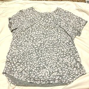 Grey and white cheetah print shirt